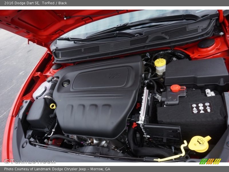 TorRed / Black 2016 Dodge Dart SE