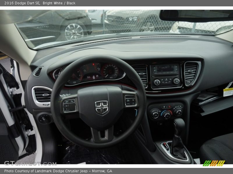 Bright White / Black 2016 Dodge Dart SE