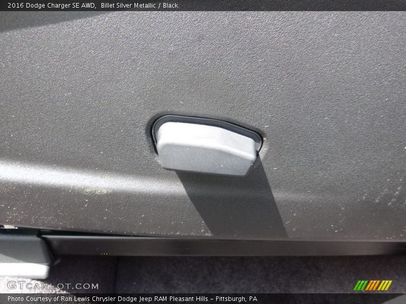 Billet Silver Metallic / Black 2016 Dodge Charger SE AWD