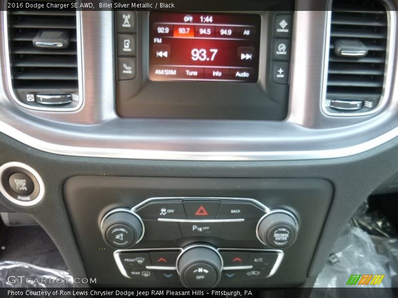 Billet Silver Metallic / Black 2016 Dodge Charger SE AWD