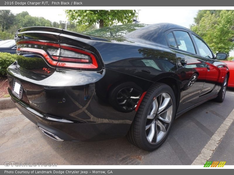 Pitch Black / Black 2016 Dodge Charger R/T