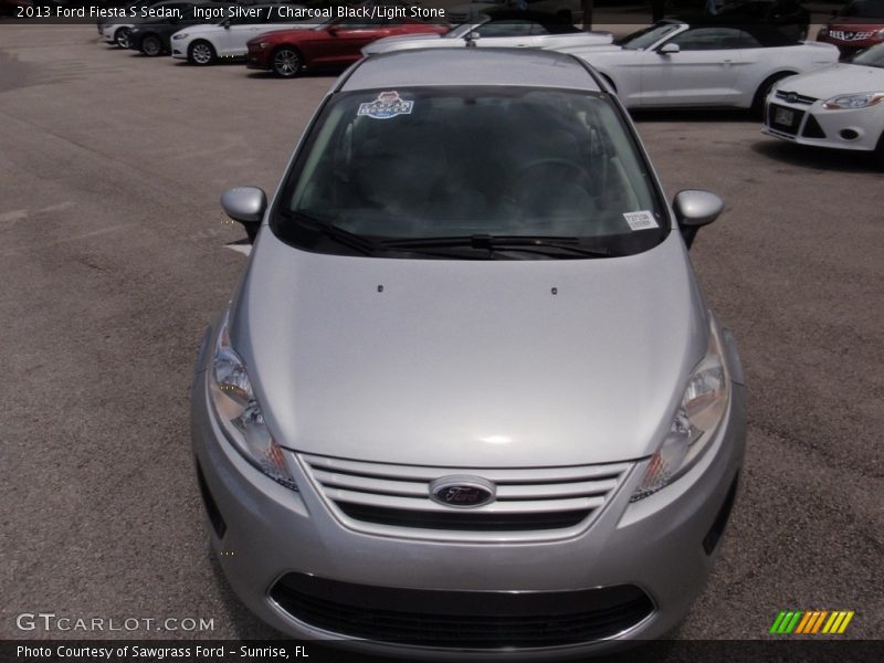 Ingot Silver / Charcoal Black/Light Stone 2013 Ford Fiesta S Sedan