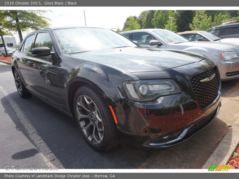 Gloss Black / Black 2016 Chrysler 300 S