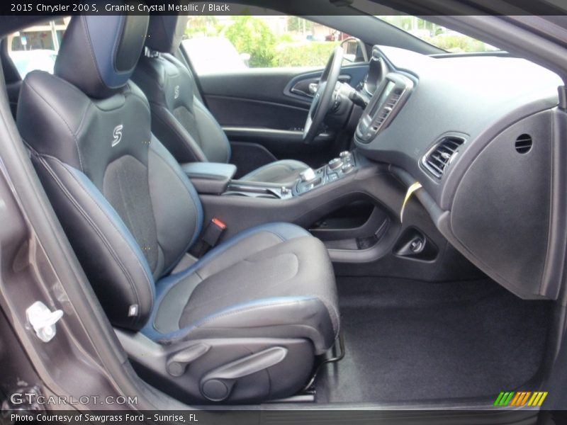 Granite Crystal Metallic / Black 2015 Chrysler 200 S