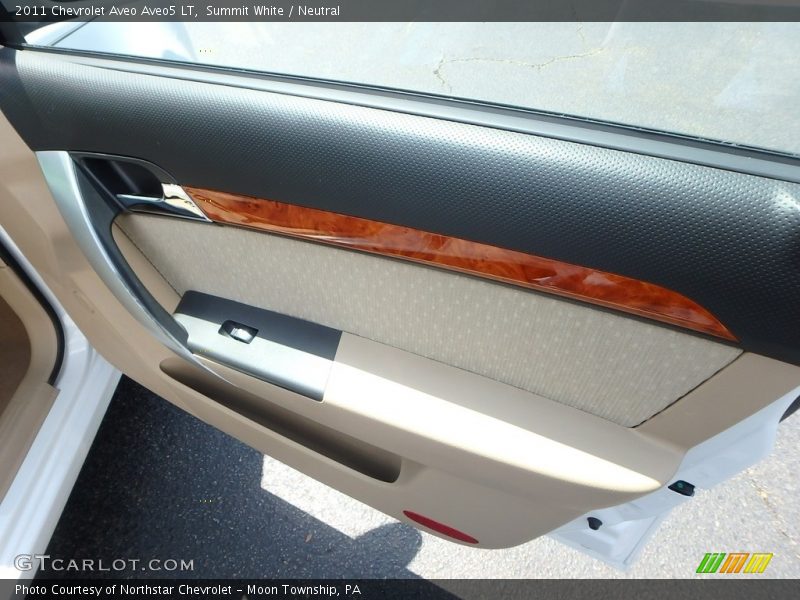 Summit White / Neutral 2011 Chevrolet Aveo Aveo5 LT