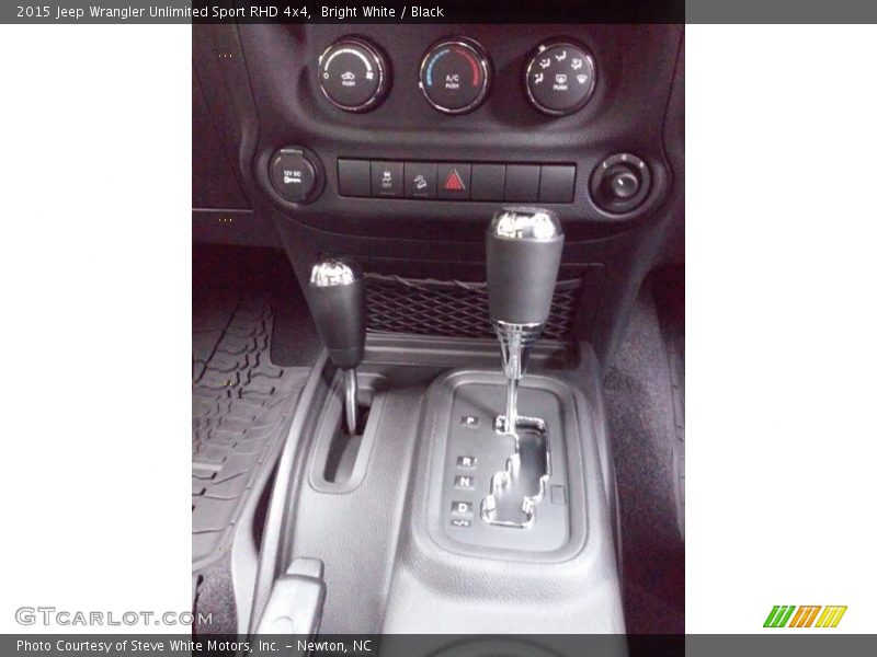 Bright White / Black 2015 Jeep Wrangler Unlimited Sport RHD 4x4