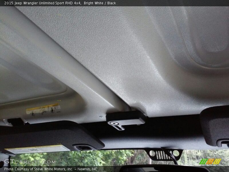 Bright White / Black 2015 Jeep Wrangler Unlimited Sport RHD 4x4