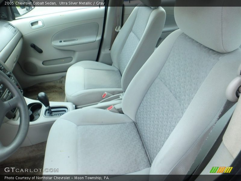 Ultra Silver Metallic / Gray 2005 Chevrolet Cobalt Sedan