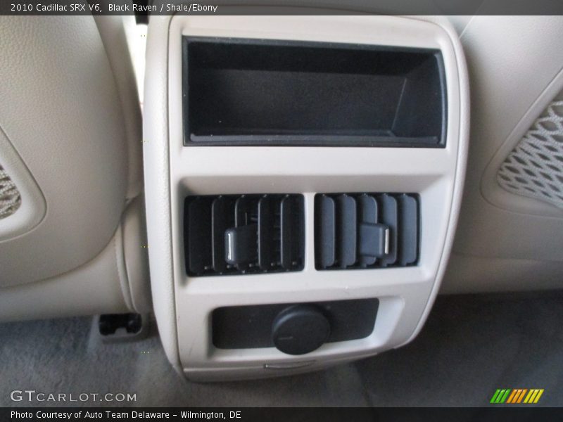Black Raven / Shale/Ebony 2010 Cadillac SRX V6