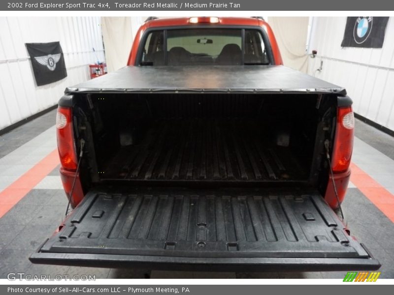 Toreador Red Metallic / Medium Prairie Tan 2002 Ford Explorer Sport Trac 4x4