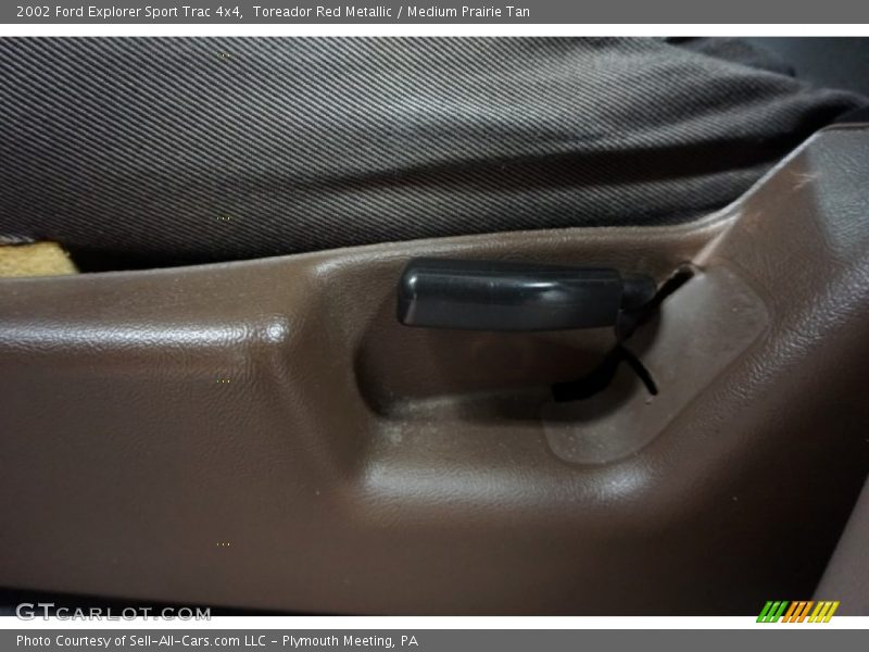 Toreador Red Metallic / Medium Prairie Tan 2002 Ford Explorer Sport Trac 4x4
