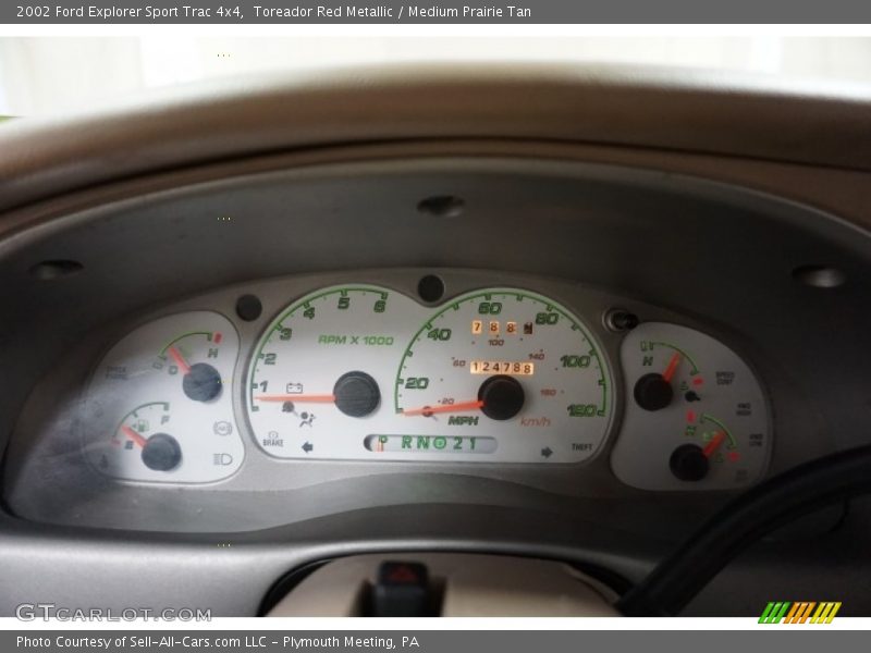 Toreador Red Metallic / Medium Prairie Tan 2002 Ford Explorer Sport Trac 4x4