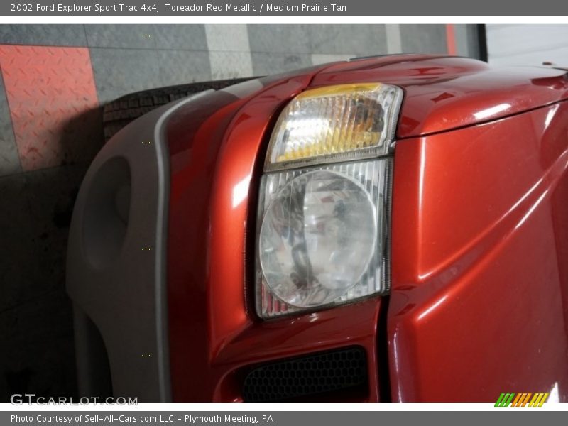Toreador Red Metallic / Medium Prairie Tan 2002 Ford Explorer Sport Trac 4x4