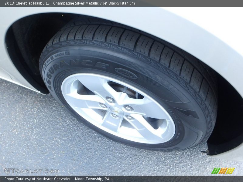 Champagne Silver Metallic / Jet Black/Titanium 2013 Chevrolet Malibu LS