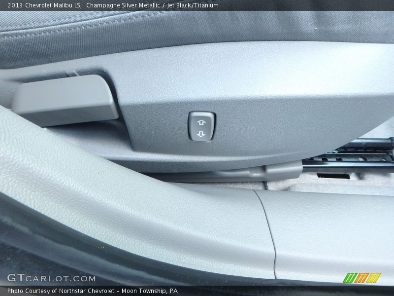 Champagne Silver Metallic / Jet Black/Titanium 2013 Chevrolet Malibu LS