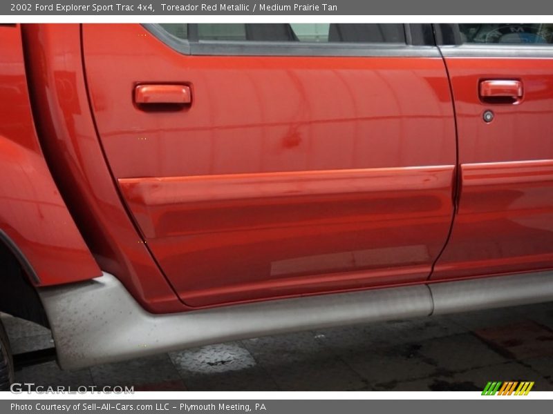 Toreador Red Metallic / Medium Prairie Tan 2002 Ford Explorer Sport Trac 4x4