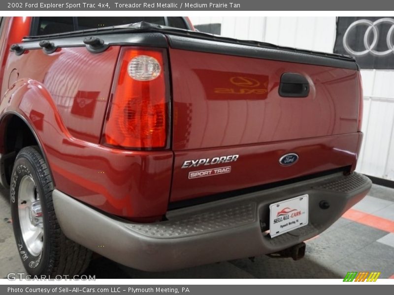 Toreador Red Metallic / Medium Prairie Tan 2002 Ford Explorer Sport Trac 4x4