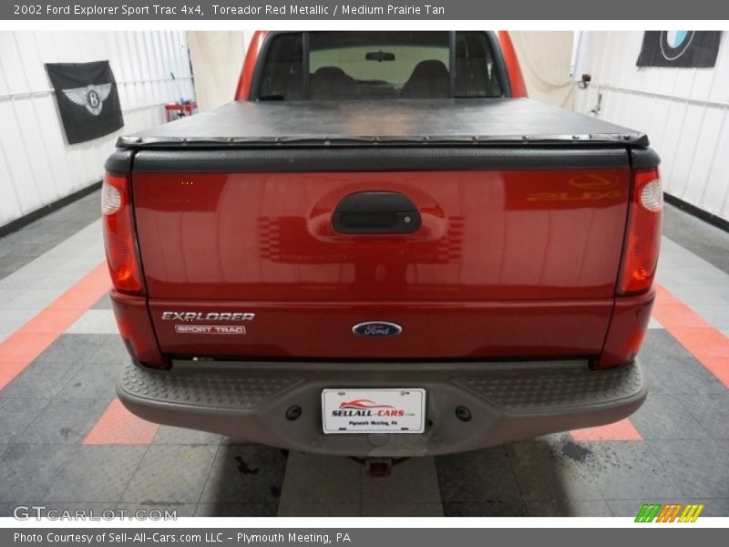 Toreador Red Metallic / Medium Prairie Tan 2002 Ford Explorer Sport Trac 4x4