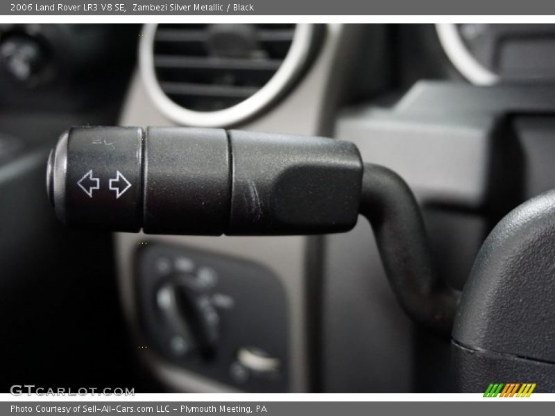 Zambezi Silver Metallic / Black 2006 Land Rover LR3 V8 SE