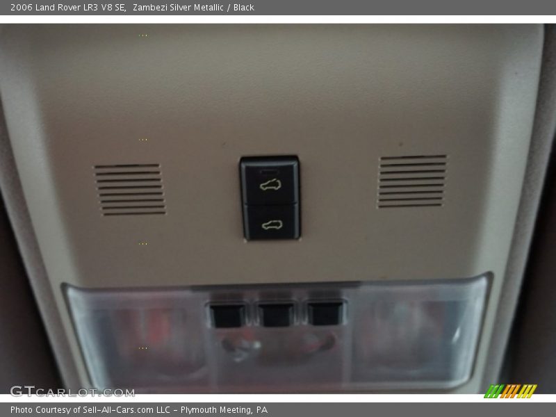 Zambezi Silver Metallic / Black 2006 Land Rover LR3 V8 SE