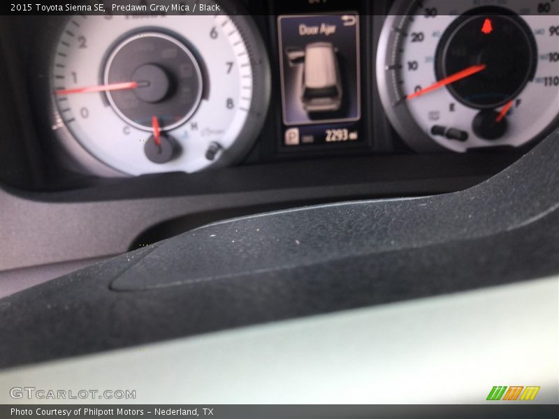 Predawn Gray Mica / Black 2015 Toyota Sienna SE