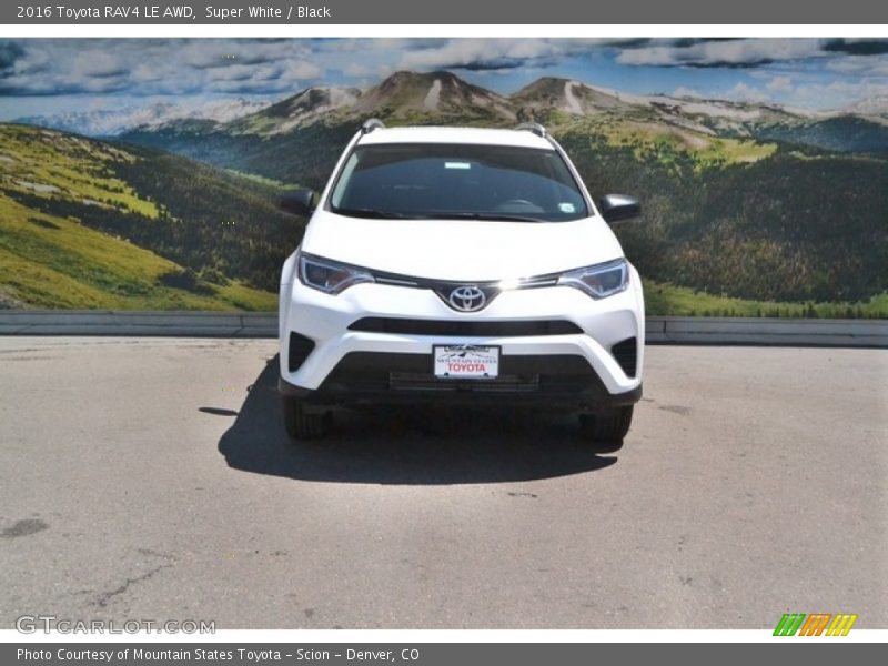 Super White / Black 2016 Toyota RAV4 LE AWD