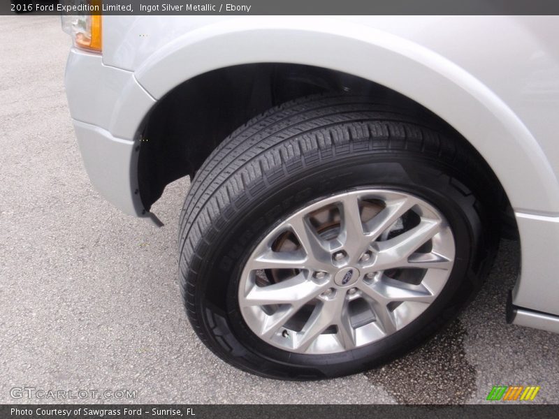 Ingot Silver Metallic / Ebony 2016 Ford Expedition Limited