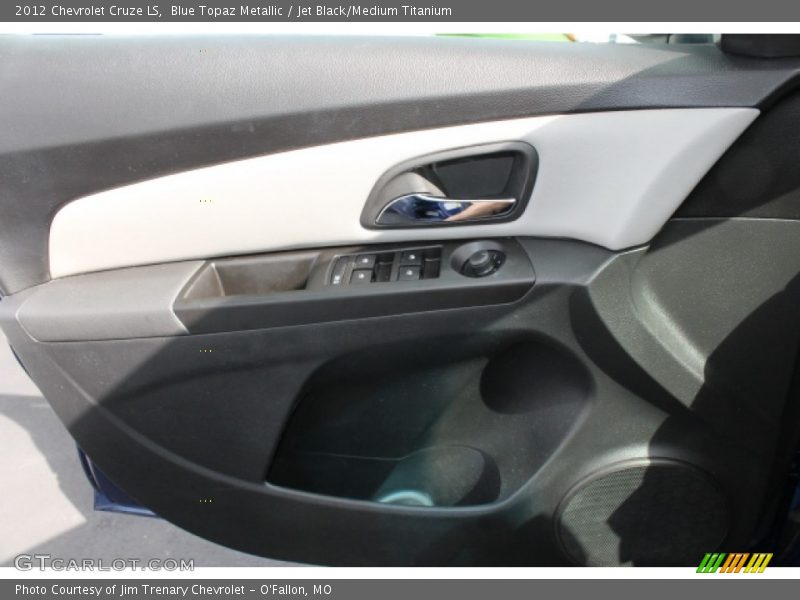 Blue Topaz Metallic / Jet Black/Medium Titanium 2012 Chevrolet Cruze LS