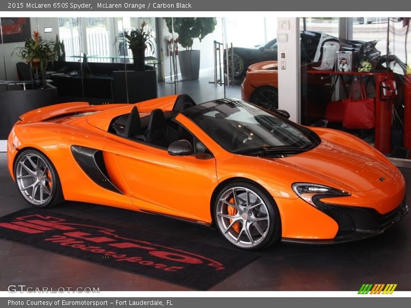 McLaren Orange / Carbon Black 2015 McLaren 650S Spyder