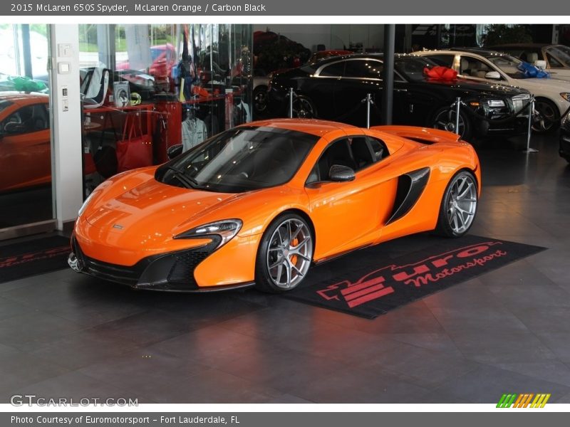 McLaren Orange / Carbon Black 2015 McLaren 650S Spyder