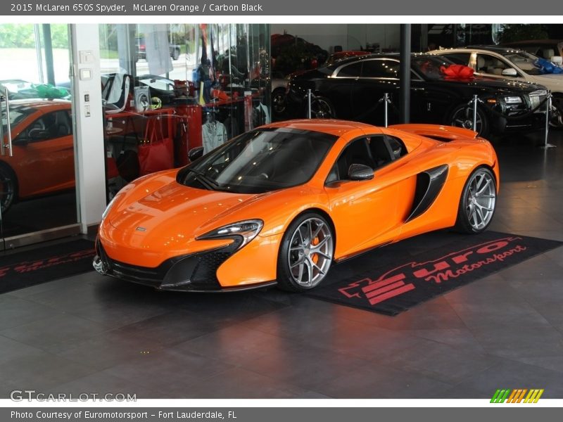 McLaren Orange / Carbon Black 2015 McLaren 650S Spyder