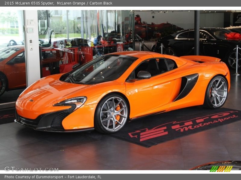 McLaren Orange / Carbon Black 2015 McLaren 650S Spyder