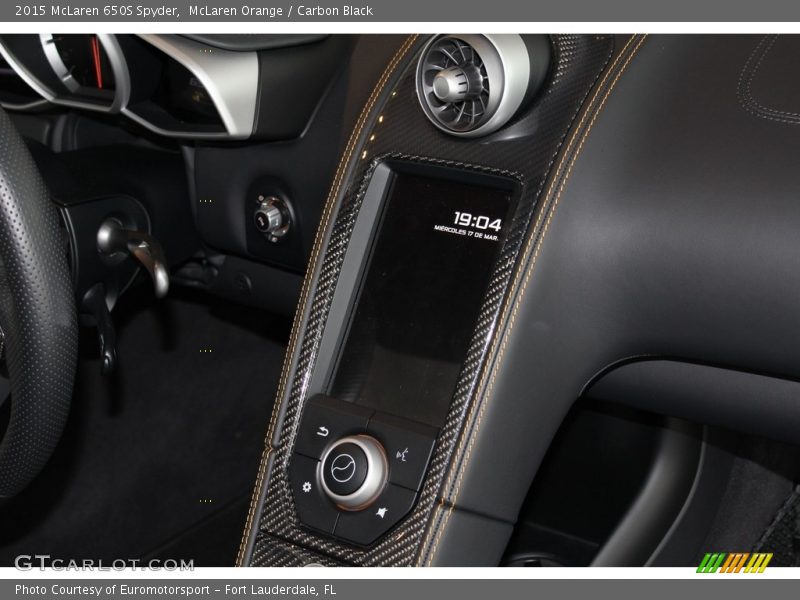 McLaren Orange / Carbon Black 2015 McLaren 650S Spyder