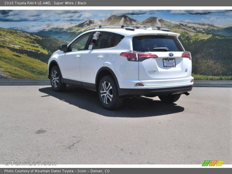 Super White / Black 2016 Toyota RAV4 LE AWD