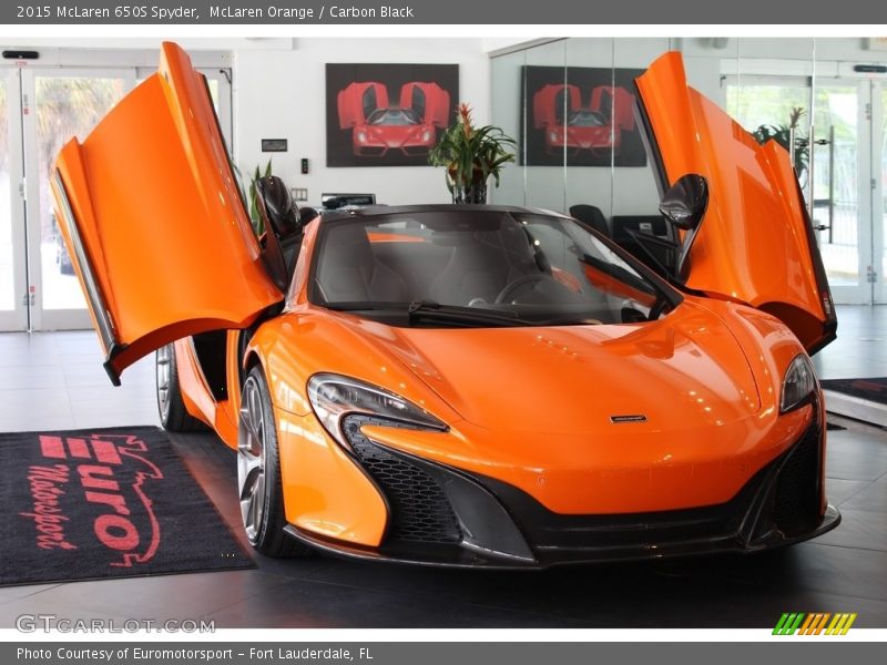 McLaren Orange / Carbon Black 2015 McLaren 650S Spyder