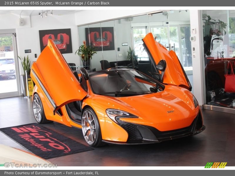 McLaren Orange / Carbon Black 2015 McLaren 650S Spyder