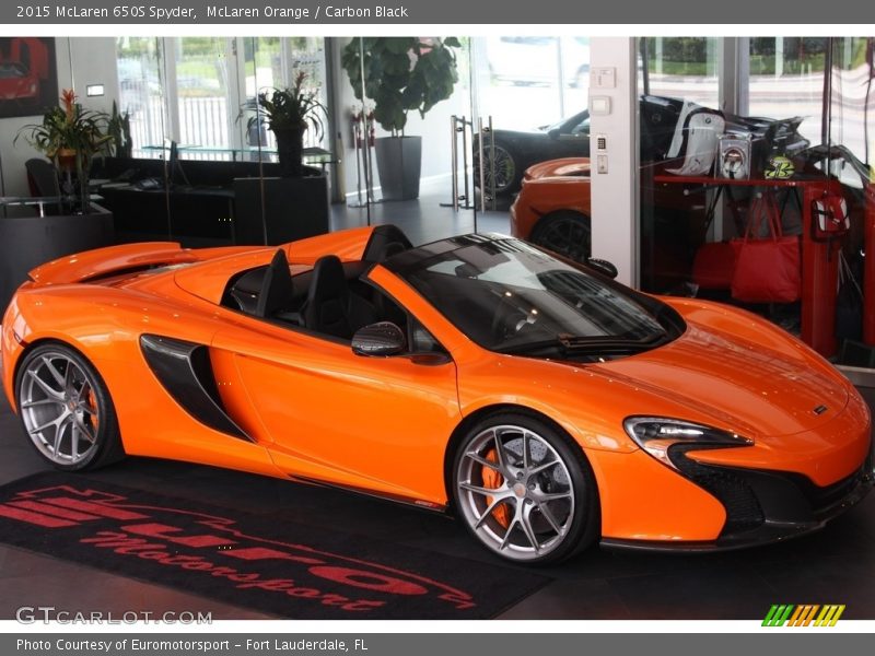 McLaren Orange / Carbon Black 2015 McLaren 650S Spyder