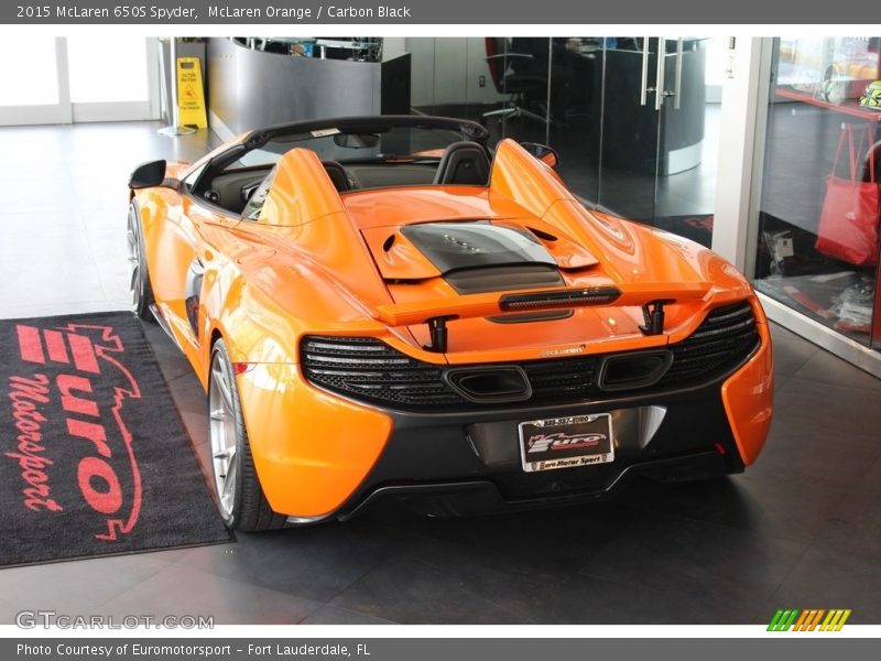 McLaren Orange / Carbon Black 2015 McLaren 650S Spyder