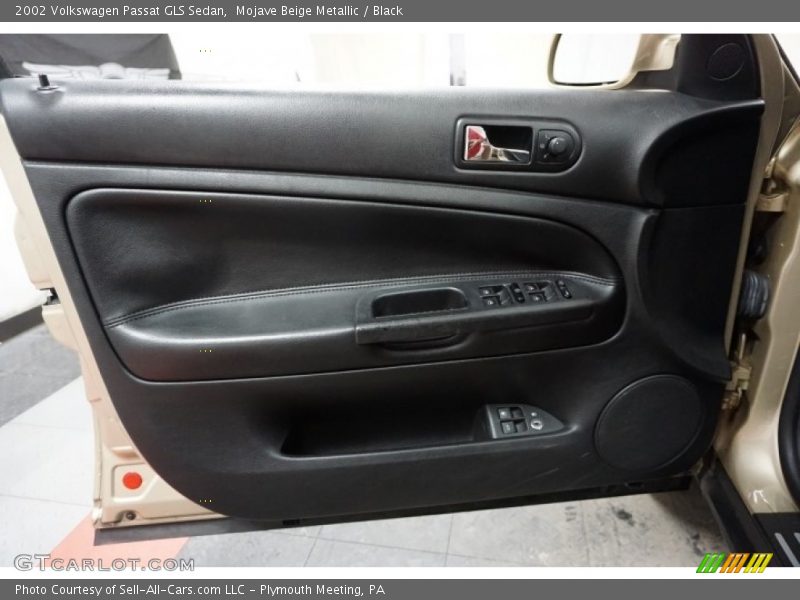 Mojave Beige Metallic / Black 2002 Volkswagen Passat GLS Sedan