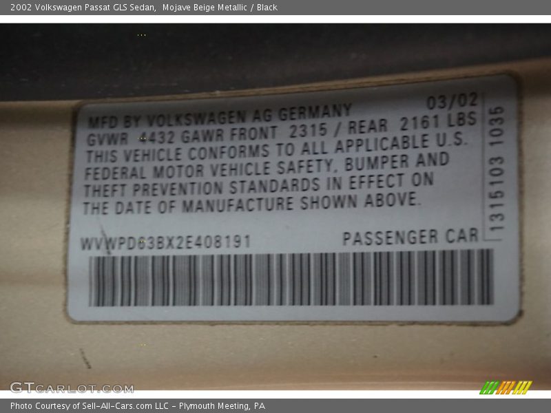 Mojave Beige Metallic / Black 2002 Volkswagen Passat GLS Sedan