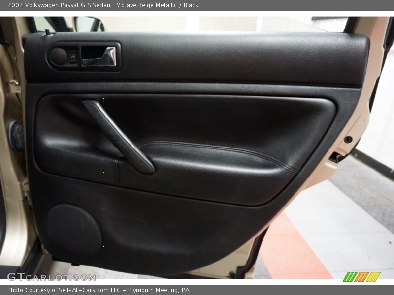 Mojave Beige Metallic / Black 2002 Volkswagen Passat GLS Sedan