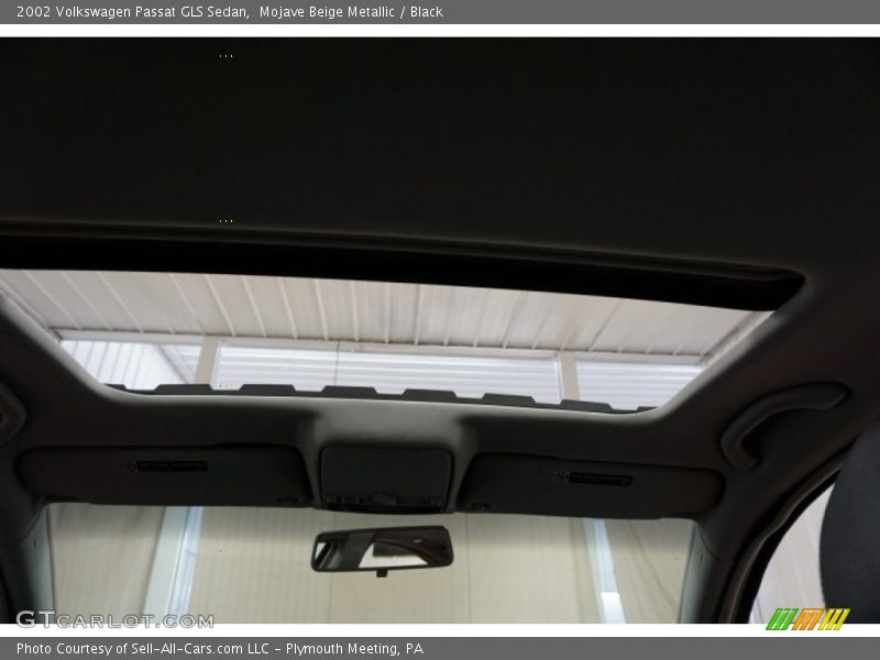 Mojave Beige Metallic / Black 2002 Volkswagen Passat GLS Sedan