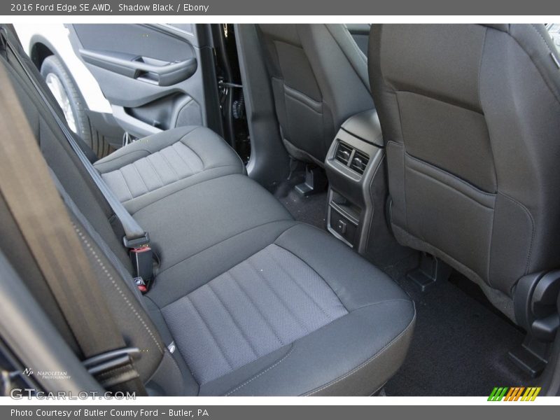 Shadow Black / Ebony 2016 Ford Edge SE AWD