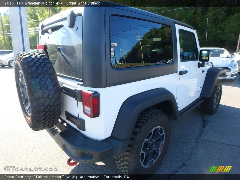 Bright White / Black 2016 Jeep Wrangler Rubicon 4x4