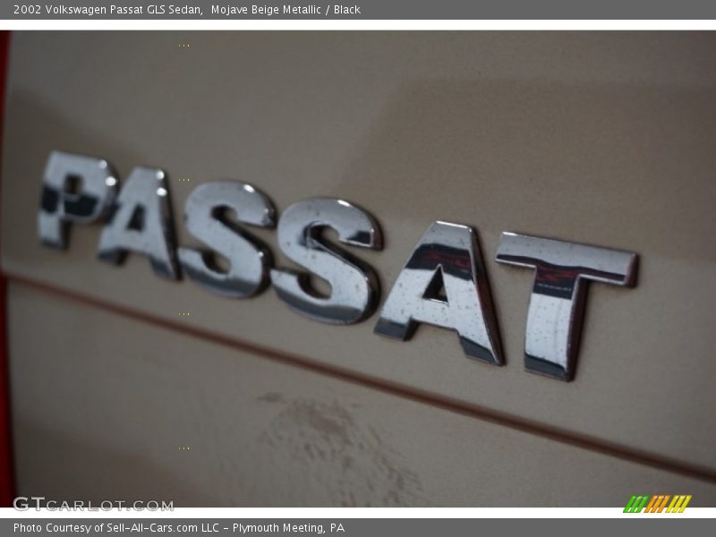 Mojave Beige Metallic / Black 2002 Volkswagen Passat GLS Sedan