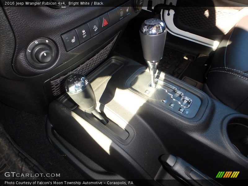 Bright White / Black 2016 Jeep Wrangler Rubicon 4x4