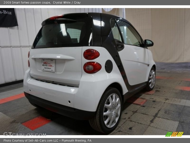 Crystal White / Gray 2009 Smart fortwo passion coupe