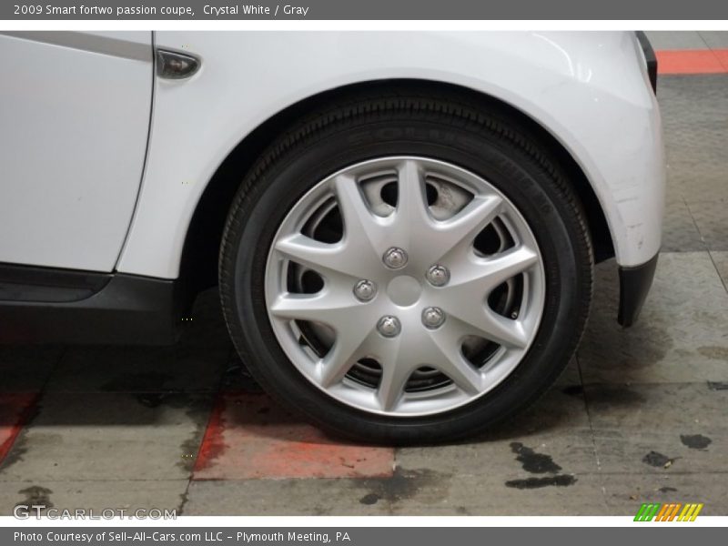 Crystal White / Gray 2009 Smart fortwo passion coupe