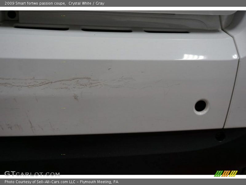 Crystal White / Gray 2009 Smart fortwo passion coupe