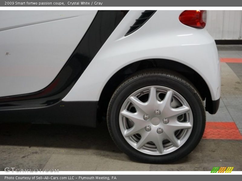 Crystal White / Gray 2009 Smart fortwo passion coupe